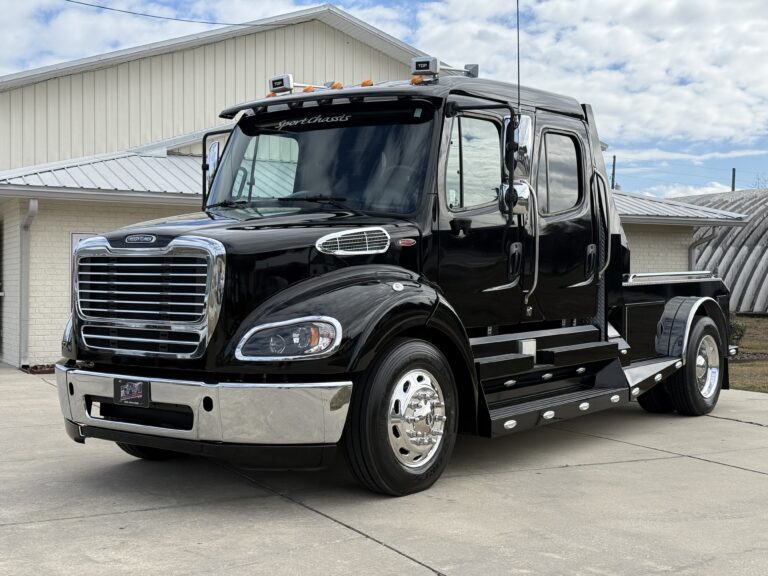 2015 Freightliner M2 112 SportChassis Conversion