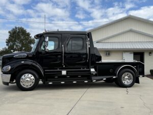 2015_Freighliner_M2_112_Sportchassis_2493_3989