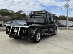 2015_Freighliner_M2_112_Sportchassis_2493_3992