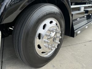 2015_Freighliner_M2_112_Sportchassis_2493_3996