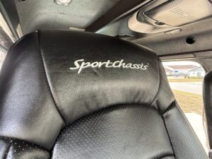 2015_Freighliner_M2_112_Sportchassis_2493_4019