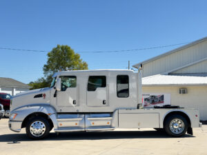 2011 Kenworth T660 Schwalbe Stretch #2521-2