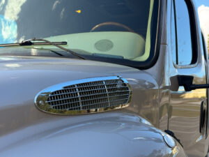 2015 Freightliner M2 106 Utility BodyWerks Conversion-10