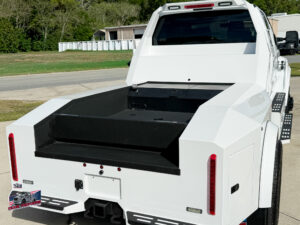 2025 Ford F650 Usa Haulers Conversion-13